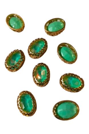 Oval shape pista green high quality clib stone