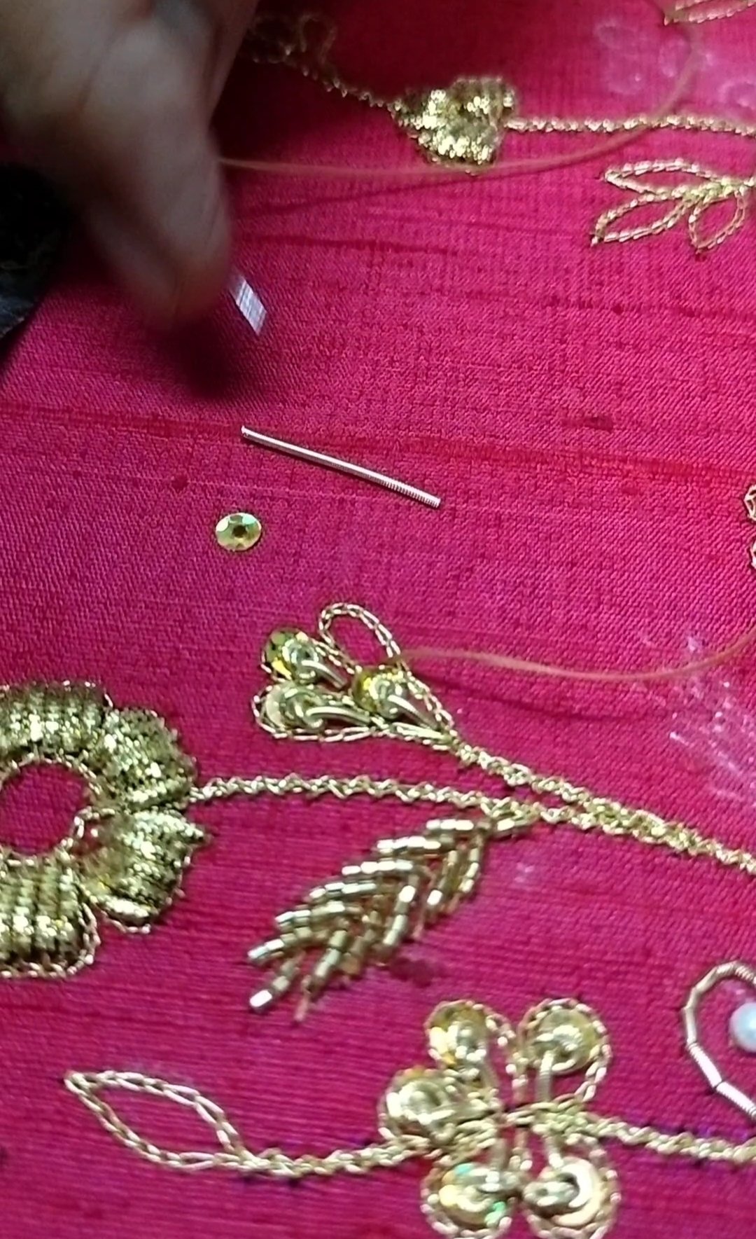 How to Do a Zardosi Knot – Step-by-Step Aari Embroidery Tutorial for Beginners